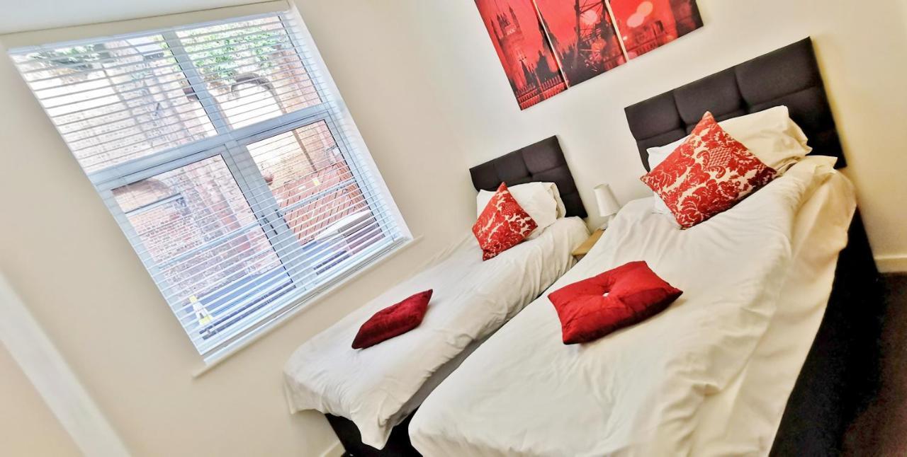 J Quarter - Sleeps 5 Long Term & Families Comfortably, 4 Beds, 2 Bathrooms Birmingham Luaran gambar