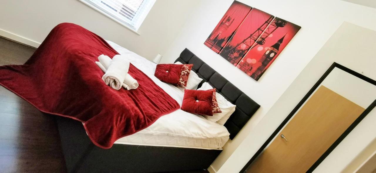 J Quarter - Sleeps 5 Long Term & Families Comfortably, 4 Beds, 2 Bathrooms Birmingham Luaran gambar